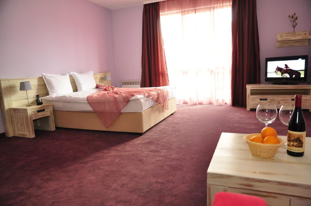 3 Mountains Hotel Bansko Eksteriør billede
